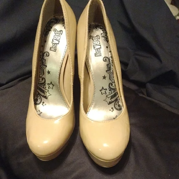 Brash Beige Slip-On Shoes - Picture 2 of 6